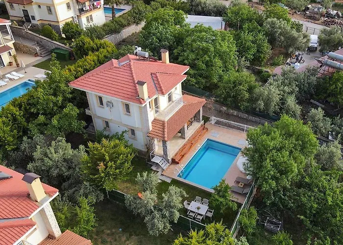 Villa Almond